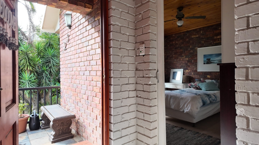4 Bedroom Property for Sale in Heather Park Western Cape